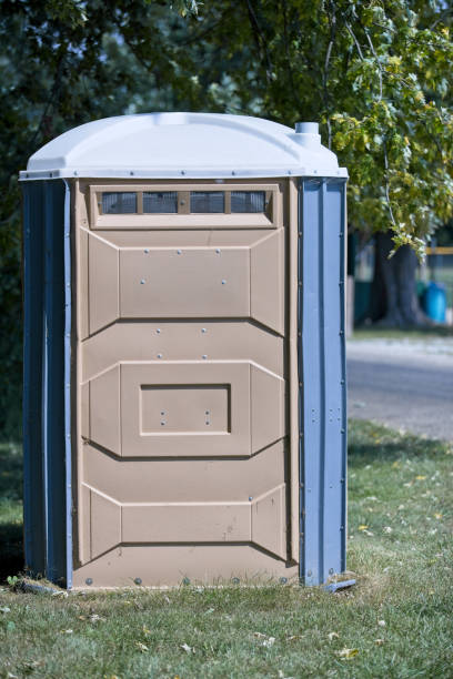 Best Porta potty rental near me  in West Hattiesburg, MS