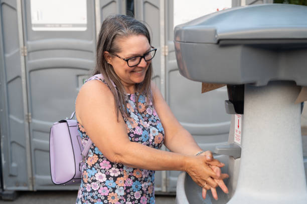 Best Affordable portable toilet rental  in West Hattiesburg, MS